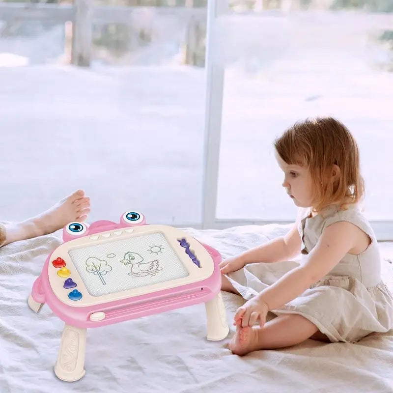 Frog Magnetic Drawing Board